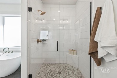 Move-In ready! For a limited time 5.375% 7 year fixed rate on Purple Sage Golf Course in Idaho - for sale on GolfHomes.com, golf home, golf lot