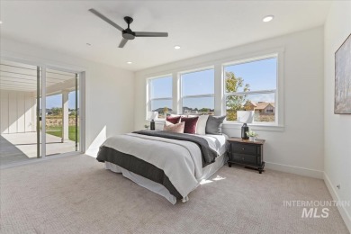 Move-In Ready! For a limited time 5.375% 7 year fixed rate on Purple Sage Golf Course in Idaho - for sale on GolfHomes.com, golf home, golf lot