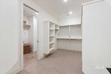 Move-In Ready! For a limited time 5.375% 7 year fixed rate on Purple Sage Golf Course in Idaho - for sale on GolfHomes.com, golf home, golf lot