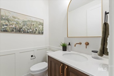 Move-In Ready! For a limited time 5.375% 7 year fixed rate on Purple Sage Golf Course in Idaho - for sale on GolfHomes.com, golf home, golf lot