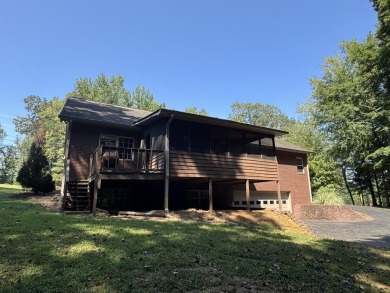 Welcome to the golf course! Lovely 4 BR, 3 bath home on on Carroll Lake Golf Club, Inc. in Tennessee - for sale on GolfHomes.com, golf home, golf lot