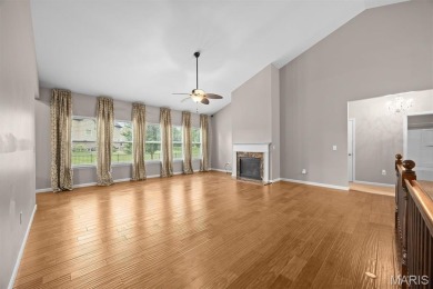 Welcome to this stunning 4-bedroom, 3-bath home offering space on Far Oaks Golf Club in Illinois - for sale on GolfHomes.com, golf home, golf lot