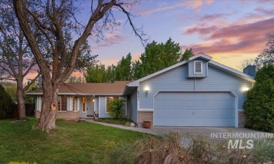 Tucked in a beloved neighborhood near Pierce Park, The River on Pierce Park Greens in Idaho - for sale on GolfHomes.com, golf home, golf lot