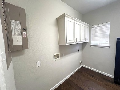 This property has it all, all bedrooms in the first floor on Coyote Ridge Golf Club in Texas - for sale on GolfHomes.com, golf home, golf lot