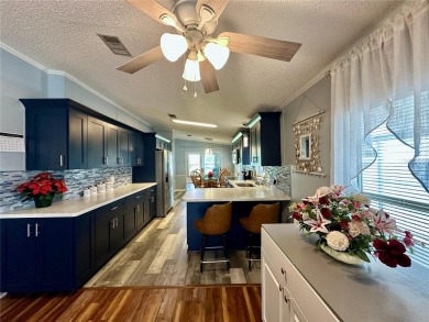 ***PACK YOUR BAGS TO THIS COUNTRY LIVING 55+ GUARD-GATED GOLF on Brookridge Country Club in Florida - for sale on GolfHomes.com, golf home, golf lot