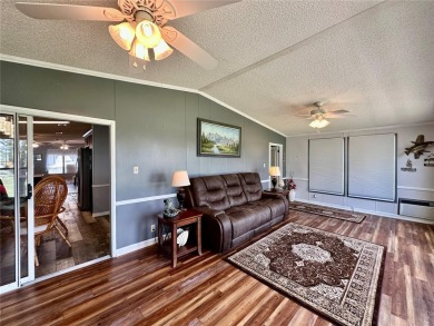 ***PACK YOUR BAGS TO THIS COUNTRY LIVING 55+ GUARD-GATED GOLF on Brookridge Country Club in Florida - for sale on GolfHomes.com, golf home, golf lot