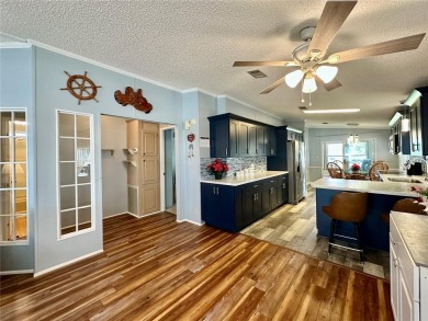 ***PACK YOUR BAGS TO THIS COUNTRY LIVING 55+ GUARD-GATED GOLF on Brookridge Country Club in Florida - for sale on GolfHomes.com, golf home, golf lot