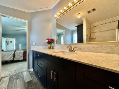 ***PACK YOUR BAGS TO THIS COUNTRY LIVING 55+ GUARD-GATED GOLF on Brookridge Country Club in Florida - for sale on GolfHomes.com, golf home, golf lot