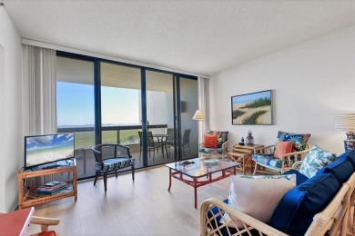 One or more photo(s) has been virtually staged. Full on Longboat Key Golf Club Resort in Florida - for sale on GolfHomes.com, golf home, golf lot