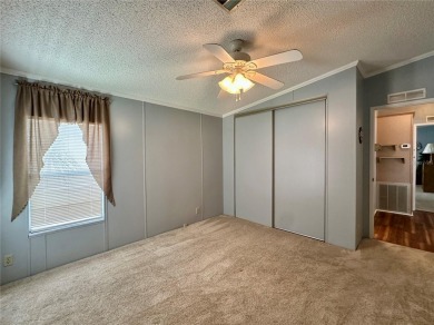 ***PACK YOUR BAGS TO THIS COUNTRY LIVING 55+ GUARD-GATED GOLF on Brookridge Country Club in Florida - for sale on GolfHomes.com, golf home, golf lot