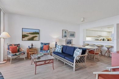 One or more photo(s) has been virtually staged. Full on Longboat Key Golf Club Resort in Florida - for sale on GolfHomes.com, golf home, golf lot