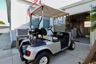 ***PACK YOUR BAGS TO THIS COUNTRY LIVING 55+ GUARD-GATED GOLF on Brookridge Country Club in Florida - for sale on GolfHomes.com, golf home, golf lot