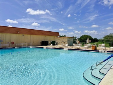 BACK ON MARKET DUE TO BUYER NOT PERFORMING***FREE GOLF CAR WITH on Brookridge Country Club in Florida - for sale on GolfHomes.com, golf home, golf lot