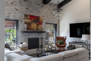 This Tastefully Furnished Townhome in the Lakes of Deer Creek is on Deer Creek Golf Club in Florida - for sale on GolfHomes.com, golf home, golf lot