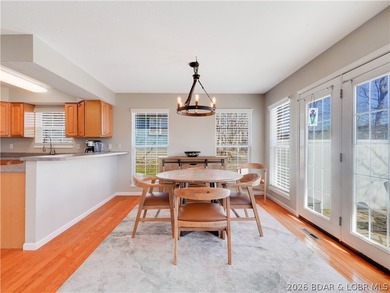 Welcome to this 3 bedroom, 2 full bath, 1 level home on a on The Oaks Golf Course in Missouri - for sale on GolfHomes.com, golf home, golf lot