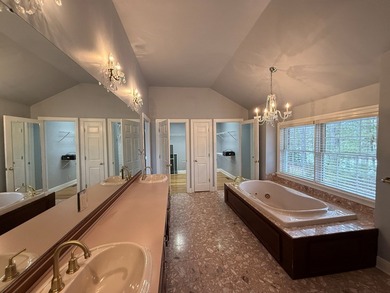 Rare opportunity on the Cobb course. This brick 3 bedroom/2.5 on Glade Springs Resort Golf Course in West Virginia - for sale on GolfHomes.com, golf home, golf lot