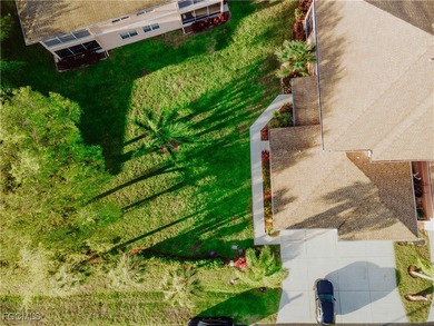 Cornered 3 bedroom/2 bath condo unit. New tile flooring on Majestic Golf Club in Florida - for sale on GolfHomes.com, golf home, golf lot