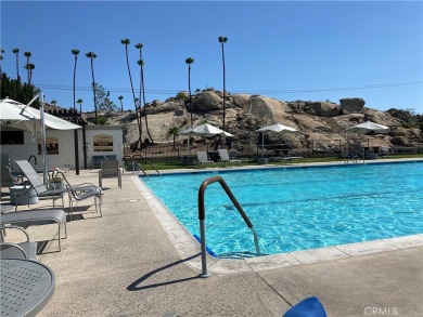 PRICE DROP and a buyer incentive!
Seller is now offering to help on Hemet West Mobile Estates in California - for sale on GolfHomes.com, golf home, golf lot