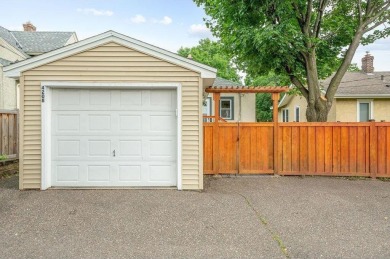 Welcome to this amazing Standish neighborhood home. Located on a on Hiawatha Golf Course in Minnesota - for sale on GolfHomes.com, golf home, golf lot