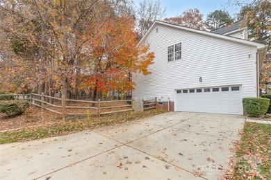 $25,000 PRICE IMPROVEMENT! SELLERS ARE MOTIVATED! Welcome to on The Divide Golf Club in North Carolina - for sale on GolfHomes.com, golf home, golf lot