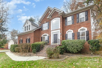 $25,000 PRICE IMPROVEMENT! SELLERS ARE MOTIVATED! Welcome to on The Divide Golf Club in North Carolina - for sale on GolfHomes.com, golf home, golf lot