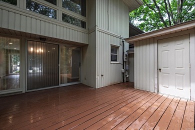 This one is definitely a keeper!  New heat pump and air handler on DeSoto Golf Course in Arkansas - for sale on GolfHomes.com, golf home, golf lot