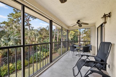 Beautiful and truly move-in ready 3BR/2BA condo in Park Pointe! on Forest Oaks Golf Club in Florida - for sale on GolfHomes.com, golf home, golf lot