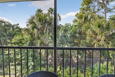 Beautiful and truly move-in ready 3BR/2BA condo in Park Pointe! on Forest Oaks Golf Club in Florida - for sale on GolfHomes.com, golf home, golf lot