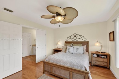 Beautiful and truly move-in ready 3BR/2BA condo in Park Pointe! on Forest Oaks Golf Club in Florida - for sale on GolfHomes.com, golf home, golf lot