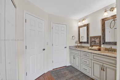 Beautiful and truly move-in ready 3BR/2BA condo in Park Pointe! on Forest Oaks Golf Club in Florida - for sale on GolfHomes.com, golf home, golf lot