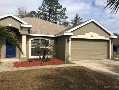 Lots of room in this house, located in Sugarmill Woods. Built by on Sugarmill Woods Golf and Country Club in Florida - for sale on GolfHomes.com, golf home, golf lot