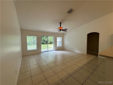 Lots of room in this house, located in Sugarmill Woods. Built by on Sugarmill Woods Golf and Country Club in Florida - for sale on GolfHomes.com, golf home, golf lot