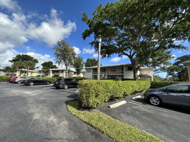 Corner unit on second floor with nice size patio to relax with on Hunters Run Golf and Country Club in Florida - for sale on GolfHomes.com, golf home, golf lot