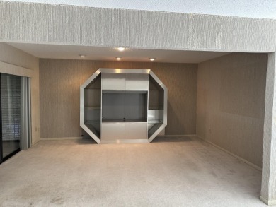 Corner unit on second floor with nice size patio to relax with on Hunters Run Golf and Country Club in Florida - for sale on GolfHomes.com, golf home, golf lot
