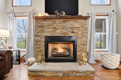 Gorgeous 3-bedroom, 2-bath home located on the 15th hole of the on Delaware Golf Club in Ohio - for sale on GolfHomes.com, golf home, golf lot