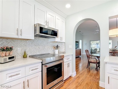 This MODERN and magazine-worthy renovation of the Laconia floor on Herons Glen Golf and Country Club in Florida - for sale on GolfHomes.com, golf home, golf lot