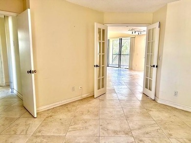 Welcome to this beautifully located two-story townhouse in the on Grand Palms Hotel and Golf Resort in Florida - for sale on GolfHomes.com, golf home, golf lot