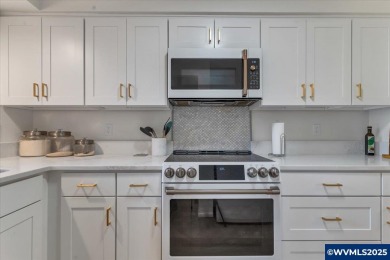 McNary View Estates!!!  Completely updated two story Condo on  in Oregon - for sale on GolfHomes.com, golf home, golf lot