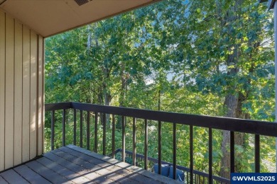 McNary View Estates!!!  Completely updated two story Condo on  in Oregon - for sale on GolfHomes.com, golf home, golf lot