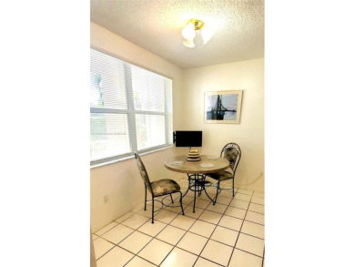 Beautiful GROUND FLOOR  2 bed 2 bath INSIDE CORNER UNIT in an on Sunrise Lakes Phase IV Golf Course in Florida - for sale on GolfHomes.com, golf home, golf lot