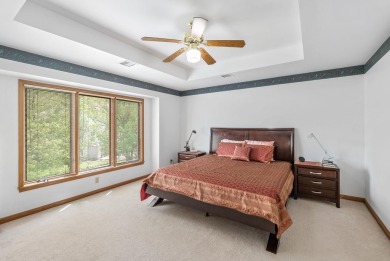 Welcome home to this bright and spacious 4bed/3.5bath/2car on Tallgrass Country Club in Kansas - for sale on GolfHomes.com, golf home, golf lot