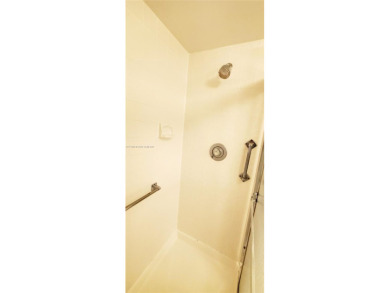 Beautiful GROUND FLOOR  2 bed 2 bath INSIDE CORNER UNIT in an on Sunrise Lakes Phase IV Golf Course in Florida - for sale on GolfHomes.com, golf home, golf lot
