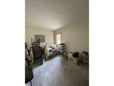 This is a great deal for a 4 bedroom, 3 bath condo just minutes on Crown Golf Course in Michigan - for sale on GolfHomes.com, golf home, golf lot