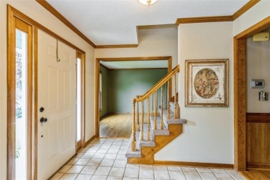 Welcome to resort-style living in the beautiful and highly on Lakewood Oaks Golf Club, Ltd. in Missouri - for sale on GolfHomes.com, golf home, golf lot