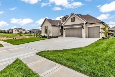 True Ranch home with 3 Bedrooms on the main level. Great room on Staley Farms Golf Club in Missouri - for sale on GolfHomes.com, golf home, golf lot