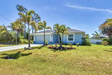 ***SELLER OFFERING $5000 CREDIT AT CLOSE!!!*** Ready to Live the on Rotonda Golf and Country Club - Long Marsh  in Florida - for sale on GolfHomes.com, golf home, golf lot