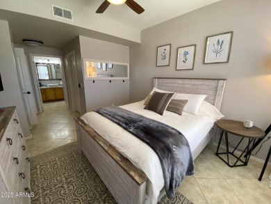 Beautifully FURNISHED ''MIRADA'' model (923 sf).  One bedroom on Sun City Grand Golf Couse and Club in Arizona - for sale on GolfHomes.com, golf home, golf lot