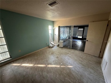 This 3-bedroom, 2-bathroom, 2-car garage home in Beacon Woods is on Beacon Woods Golf Club in Florida - for sale on GolfHomes.com, golf home, golf lot