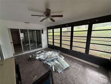 This 3-bedroom, 2-bathroom, 2-car garage home in Beacon Woods is on Beacon Woods Golf Club in Florida - for sale on GolfHomes.com, golf home, golf lot