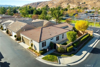 This cozy move-in ready home is just across the away from the on Hemet Golf Club in California - for sale on GolfHomes.com, golf home, golf lot